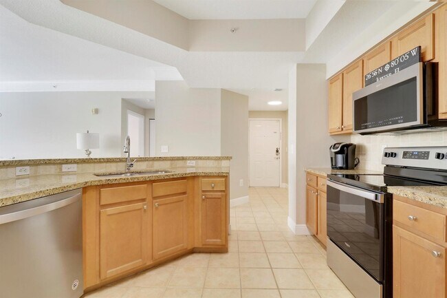 Building Photo - 276 Murcia Dr