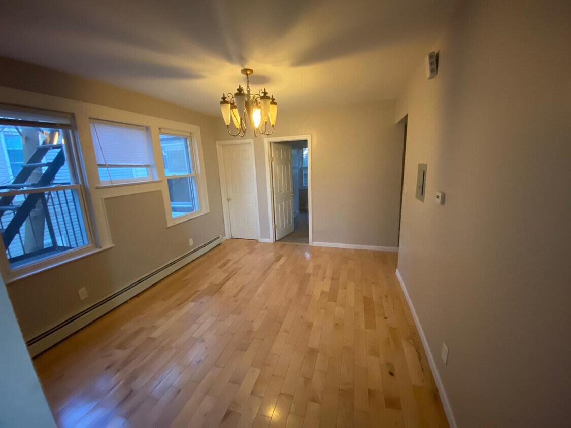 97 Alexander St, Newark, NJ 07106 House Rental in Newark, NJ