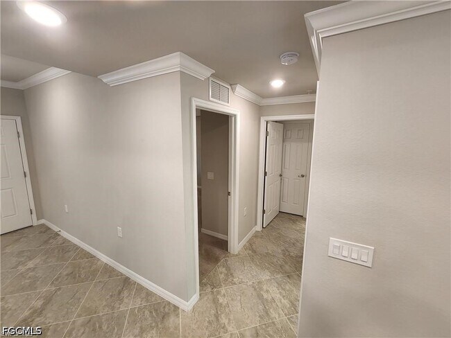 Building Photo - 10711 Palazzo Wy