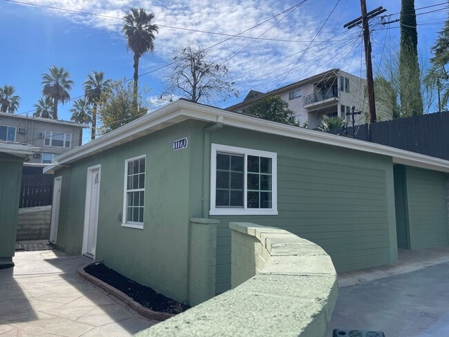 Richmont Rd - 11170-11174 - Richmont Rd - 11170-11174 Apartment