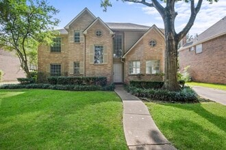 Building Photo - 1431 N Medio River Cir