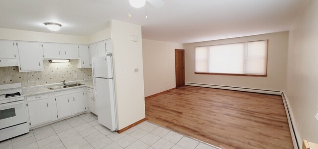 Foto del edificio - 5835 W 63rd St