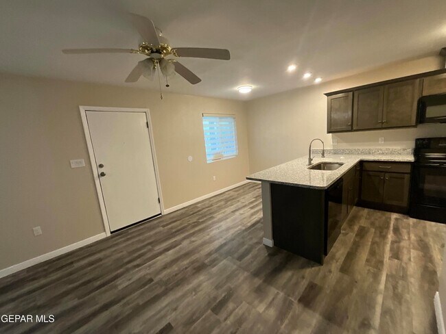 Foto del edificio - 2133 Happer St