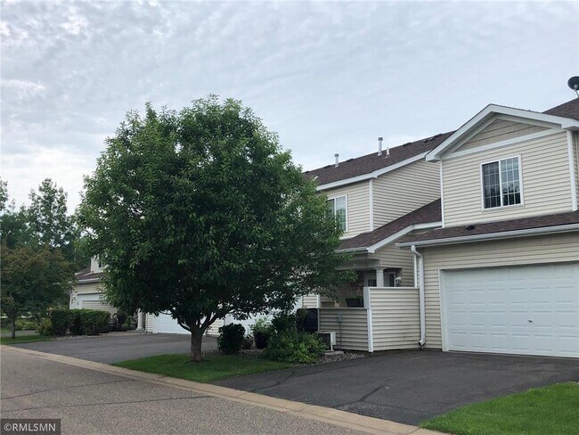 Foto del edificio - 1902 Aster