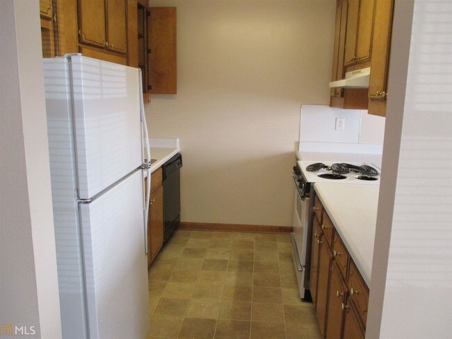 Foto del edificio - 2612 Shore Wood Ct NE