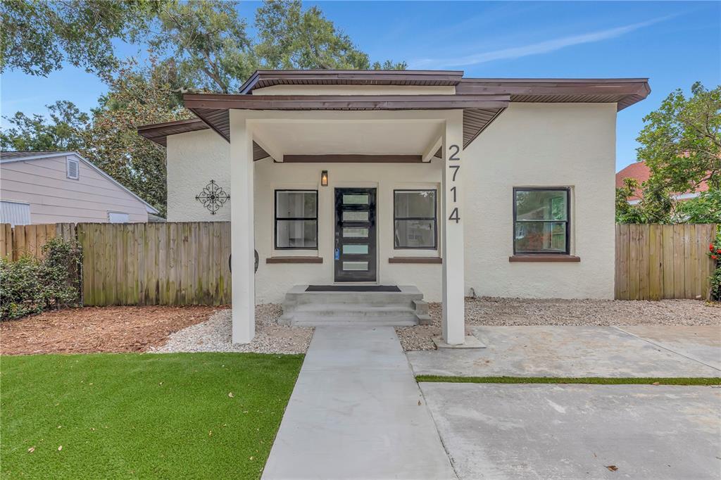 Foto principal - 2714 36th Ave N