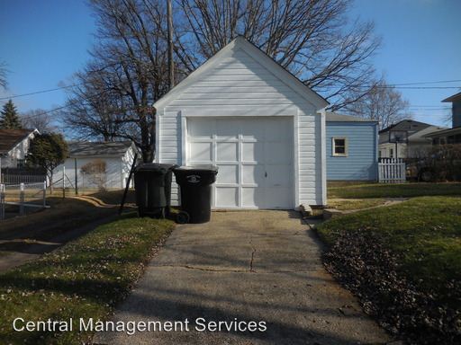 Building Photo - 801 E Irvington Ave