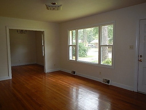 Building Photo - 2804 Winstead Rd