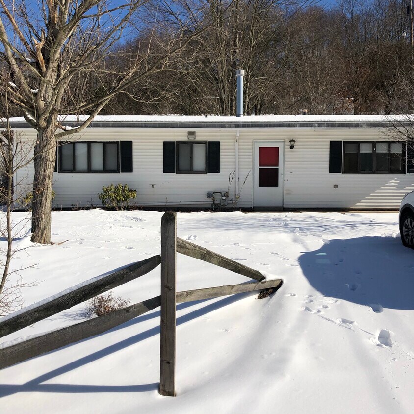 Primary Photo - 110 Maple Ridge Dr