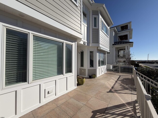 Foto del edificio - 103 S Andover Ave