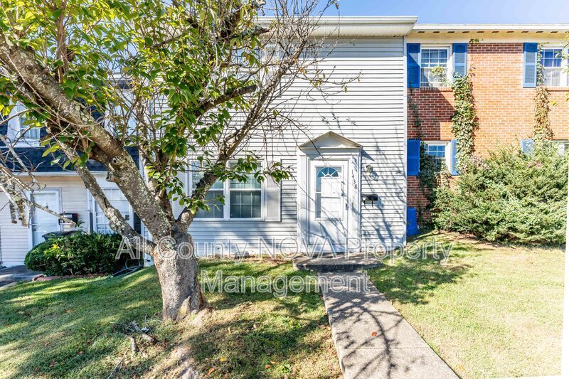 Foto principal - 1438 Cottonwood Ct