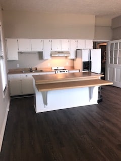 Building Photo - 602 Caswell Ave