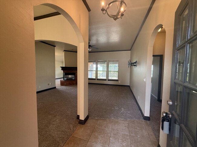 Building Photo - 19132 Cottonwood Ct