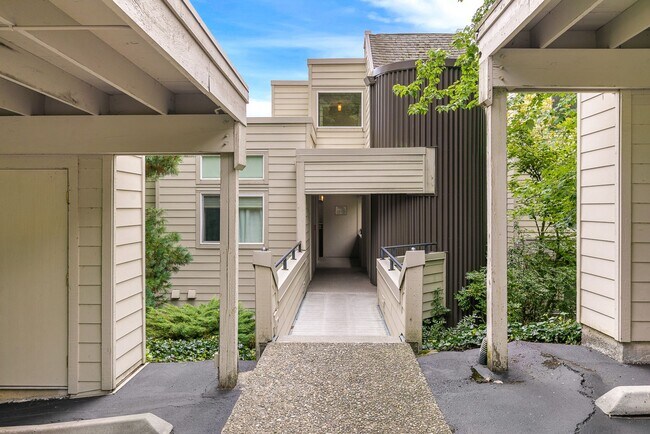 Foto del edificio - 7367 Old Redmond Rd