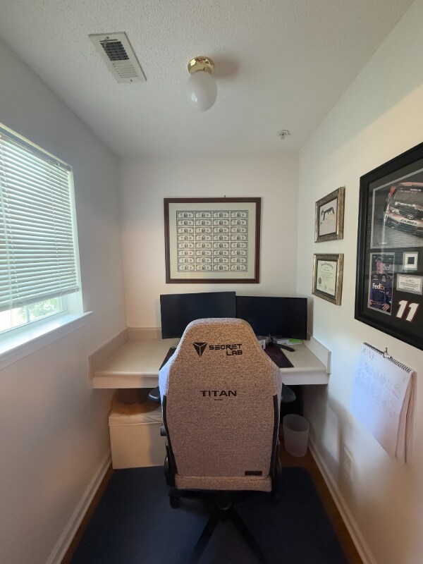 Foto del edificio - 9307 Walden Park Dr