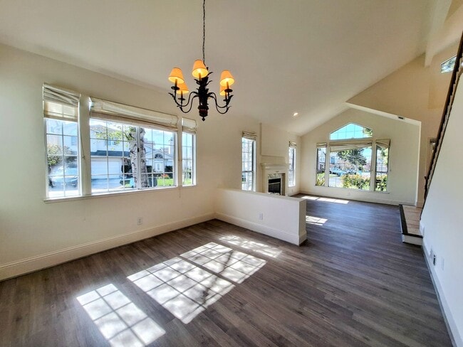 Foto del edificio - 802 Schooner Bay Dr