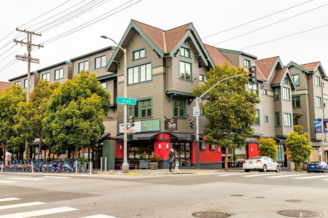 Primary Photo - 350 Broderick St
