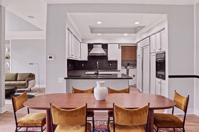 Foto del edificio - 102 Litchfield Ln
