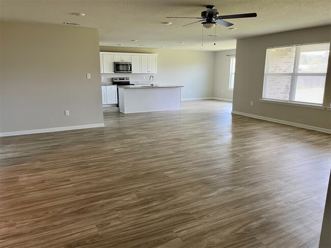 Building Photo - 8768 Palmetto Dr