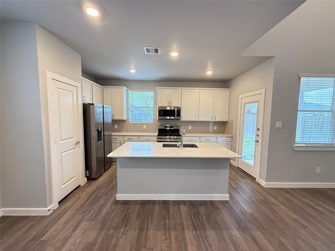 Foto principal - 5206 Redds Mdw Dr
