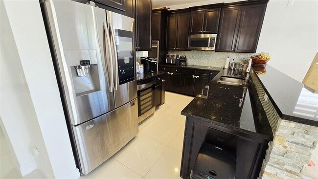 Foto del edificio - 10032 NW 87th Terrace