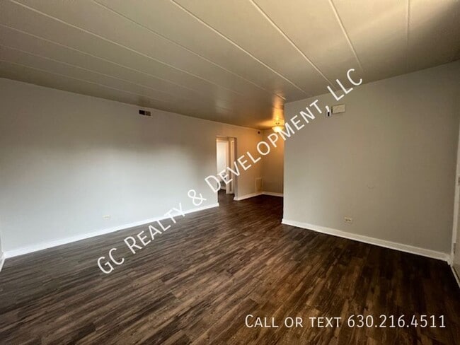 Foto del edificio - 342 Wilson Ave