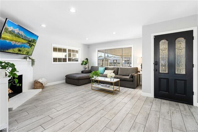 Foto del edificio - 4 br, 2 bath House - 6609 Birchton Ave
