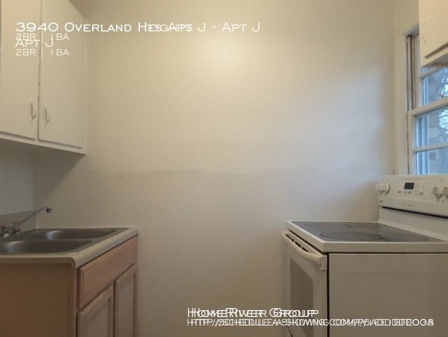 Building Photo - 2 bedroom in Greensboro NC 27407