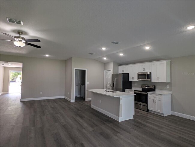 Building Photo - 1209 Vanderway Ln