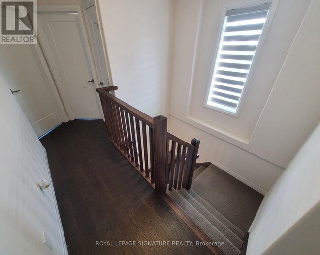 Building Photo - 6 Pringle Ln