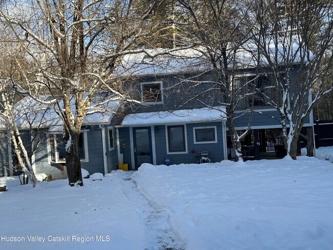 Building Photo - 180 Yerry Hill Rd