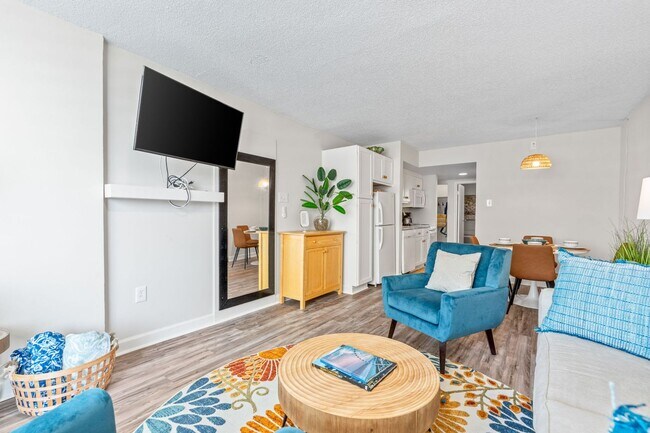 Foto del edificio - Winter Rental.  Fully furnished 1-bedroom, 1-bath condo