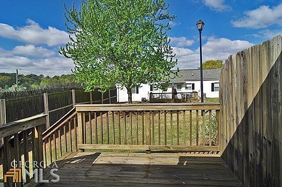 Foto del edificio - 1549 Stone Gate Ln SE