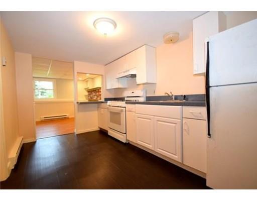 Building Photo - 8 Lheureux Cir