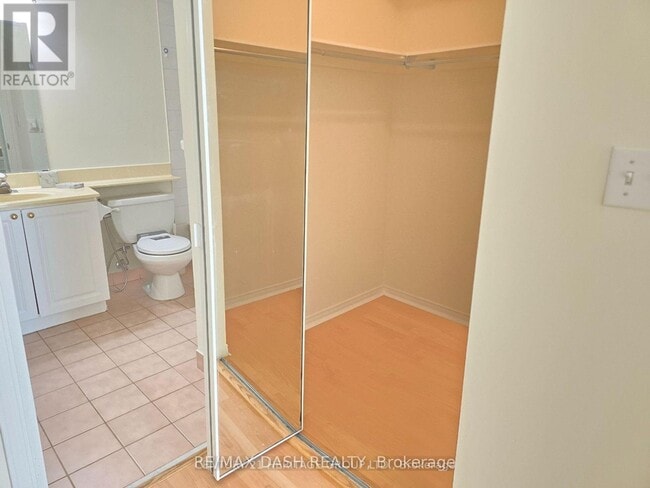 Building Photo - 8 Pemberton Ave