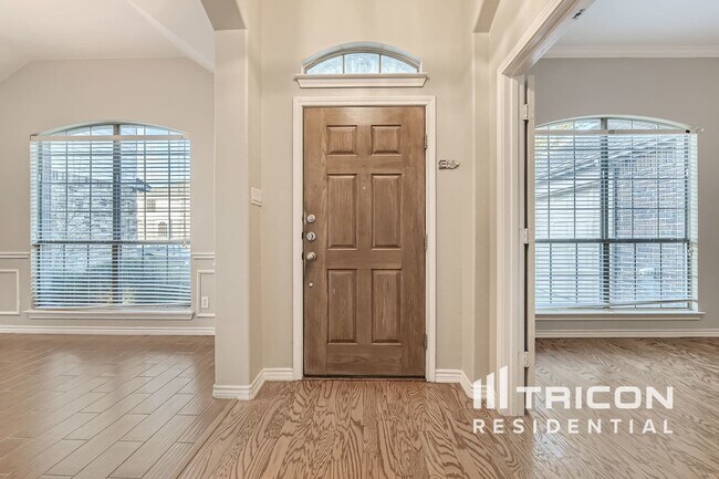 Building Photo - 7100 Brekenridge Dr