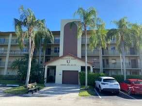 Building Photo - 13000 SW 15th Ct