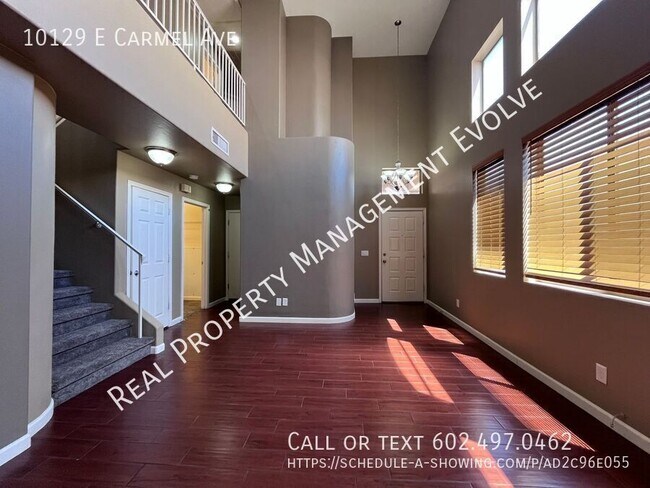 Foto del edificio - 10129 E Carmel Ave