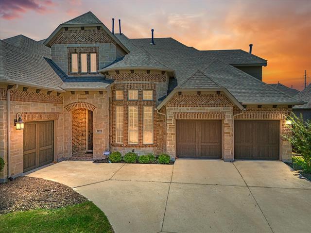 Building Photo - 5073 Livingston Dr