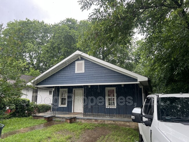 Building Photo - 1409 Bradt St