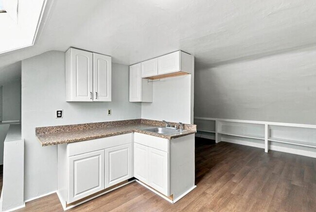 Foto del edificio - 54 Candace St