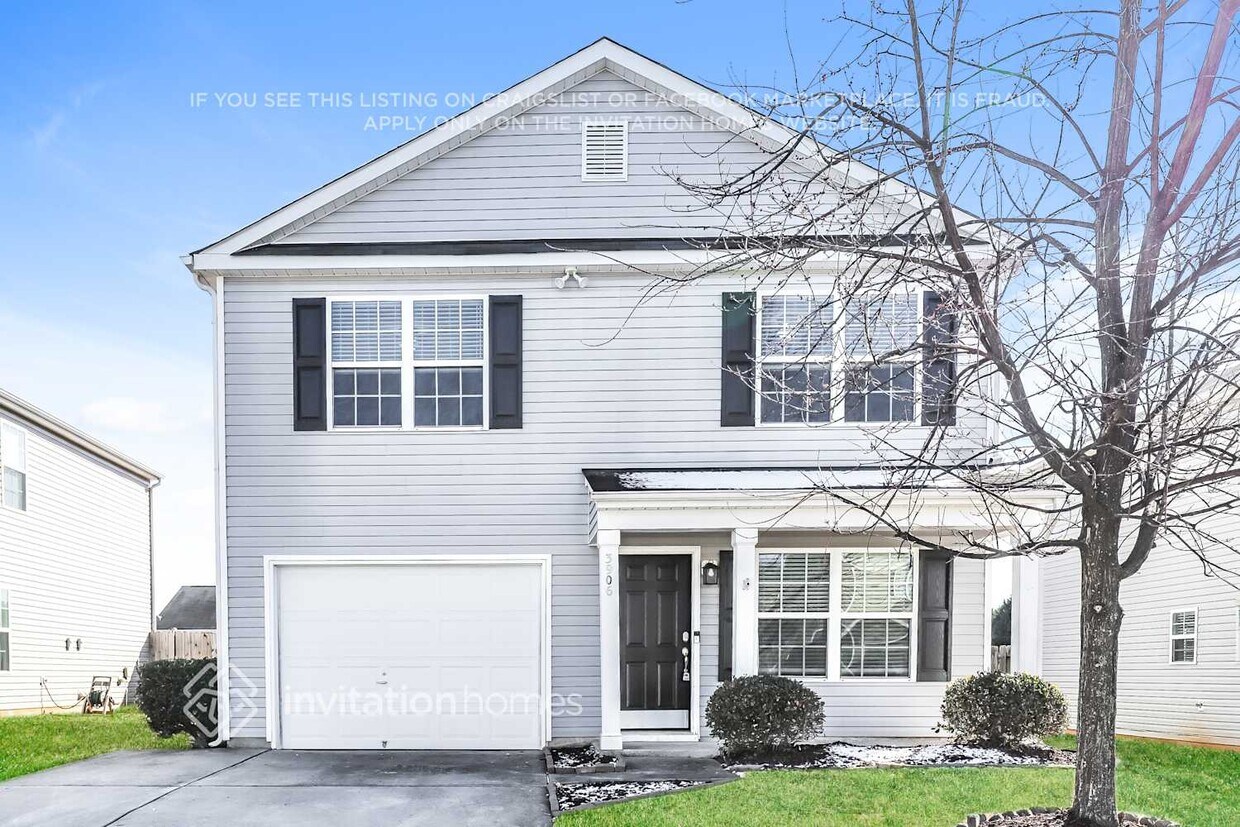 Foto principal - 3906 Creekmoore Dr