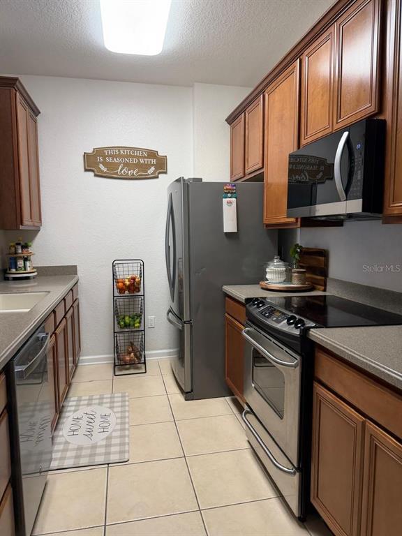 Foto del edificio - 3344 Robert Trent Jones Dr