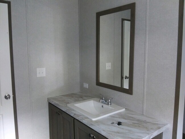 Foto del edificio - 152 Briar Patch Cir