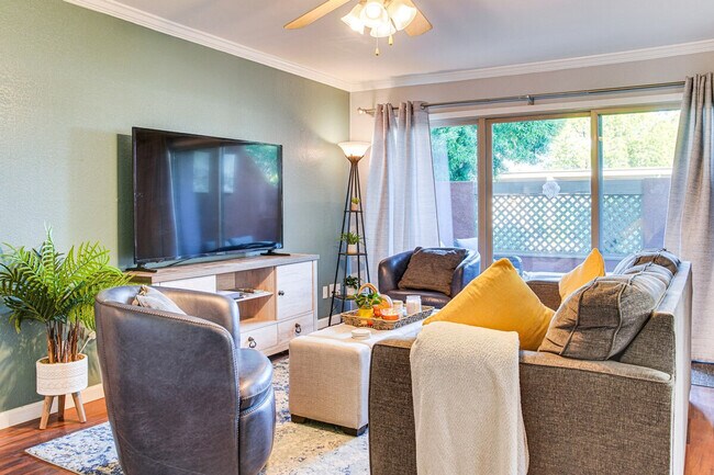 Foto del edificio - 3600 Hayden Rd