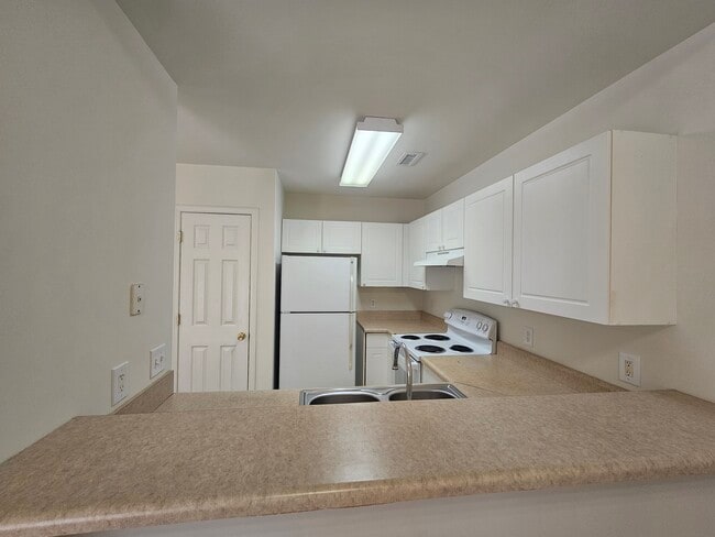 Building Photo - 4216 Winding Branches Dr