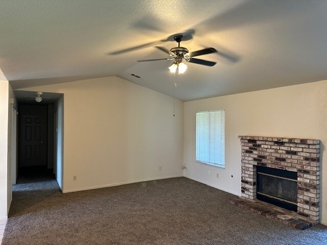 Building Photo - HIlmar 4 Bedroom 2-Bathroom Home