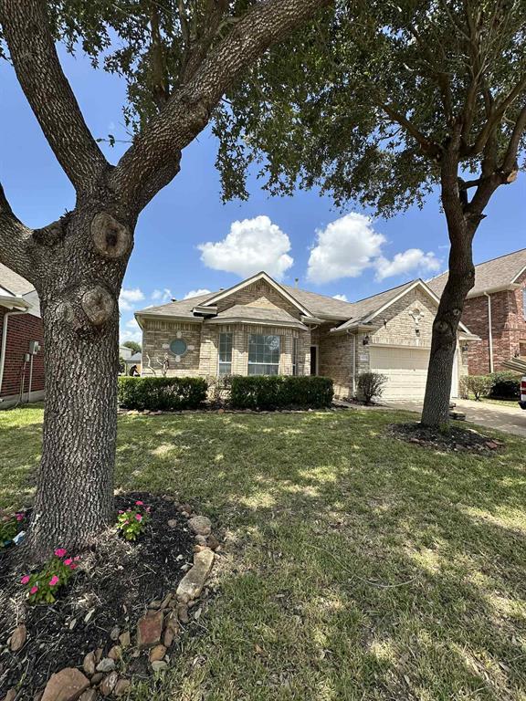 Building Photo - 15215 Millers Run Ln