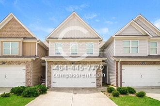 Building Photo - 106 Squarewood Ln NW