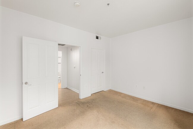 Foto del edificio - 1501 Front St